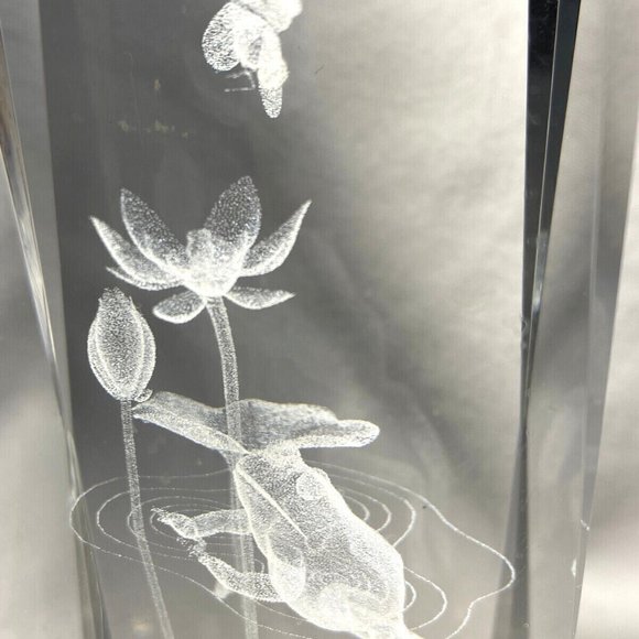 Atlantic Beach 3D Laser Etched Frog w/Dragonfly 6" Crystal Paperweight w/Case - Picture 8 of 12